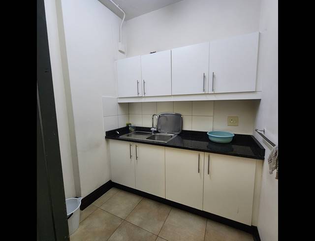 165M² OFFICE TO LET IN MORNINGSIDE